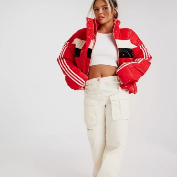 ADIDAS ORIGINALS RED PUFFER JACKET NWT. MADE WITH RECYCLED MATERIALS - Picture 2 of 5